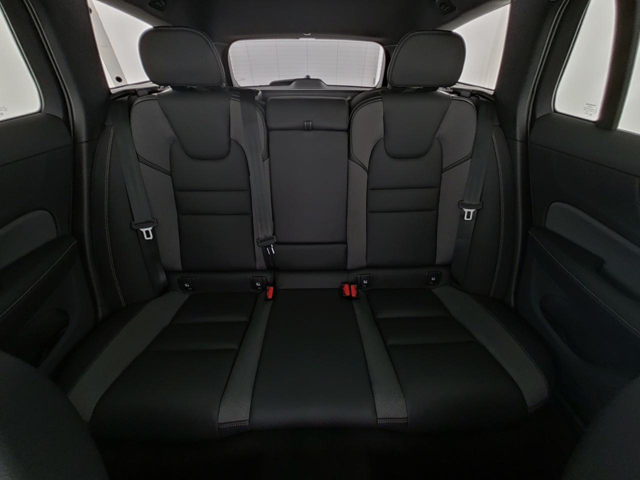 Volvo  CC