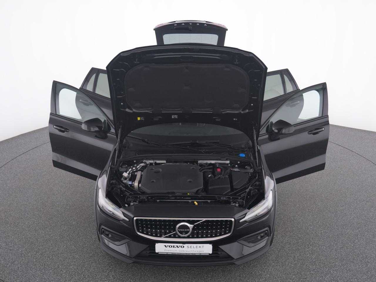 Volvo  CC