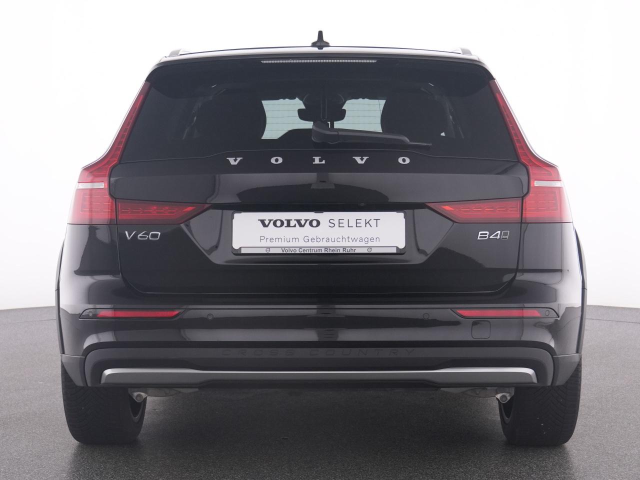 Volvo  CC