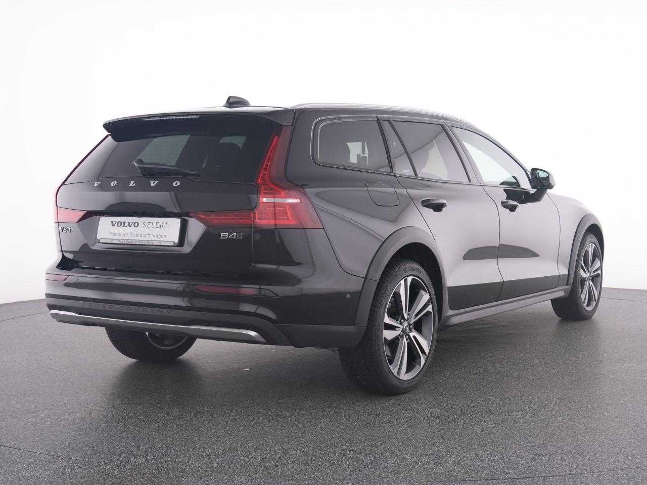 Volvo  CC