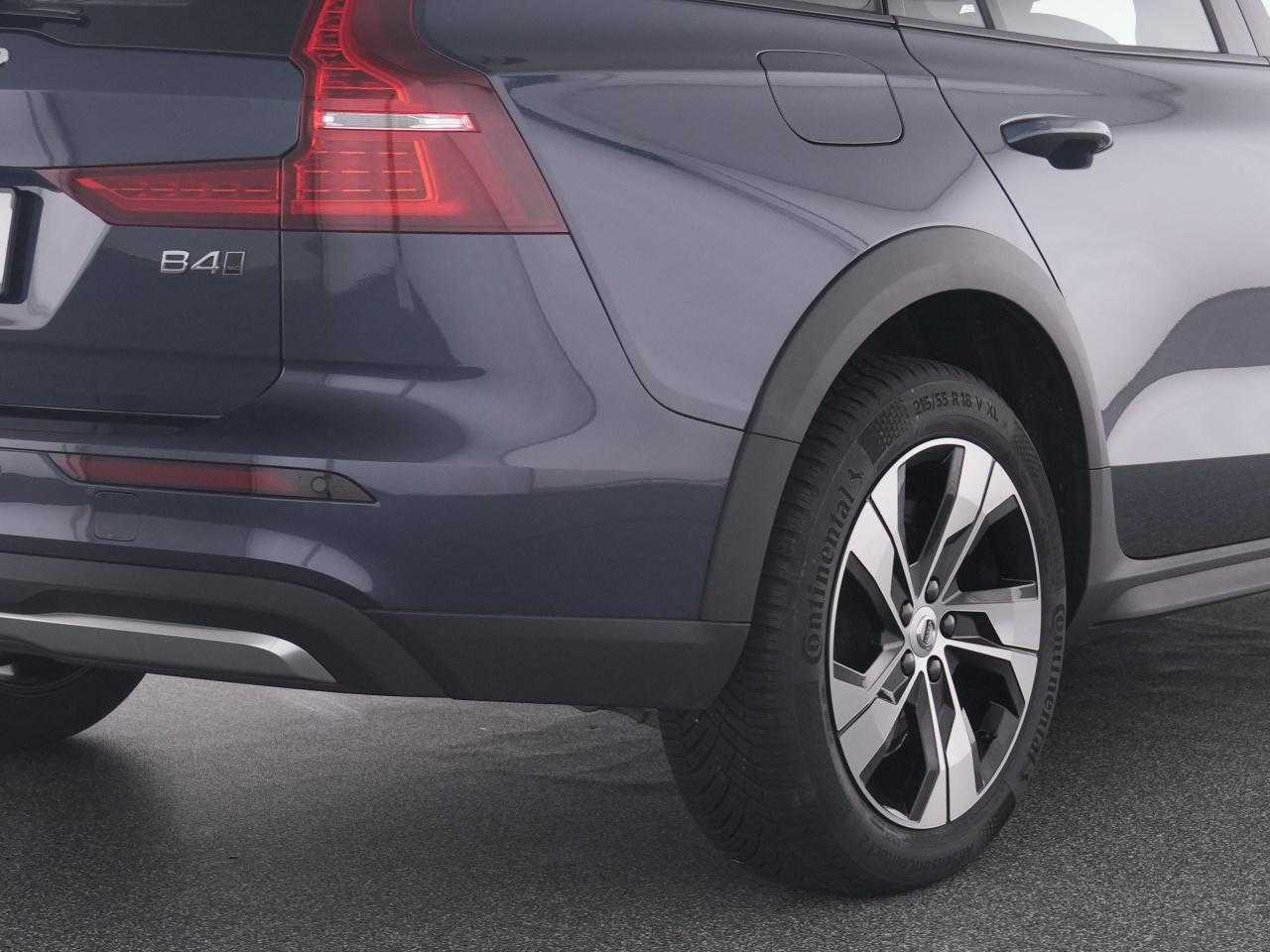 Volvo  CC