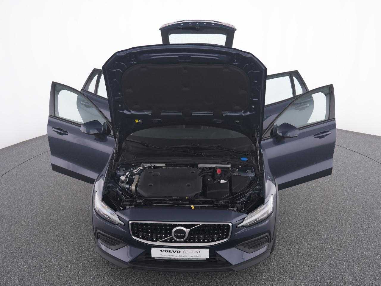 Volvo  CC