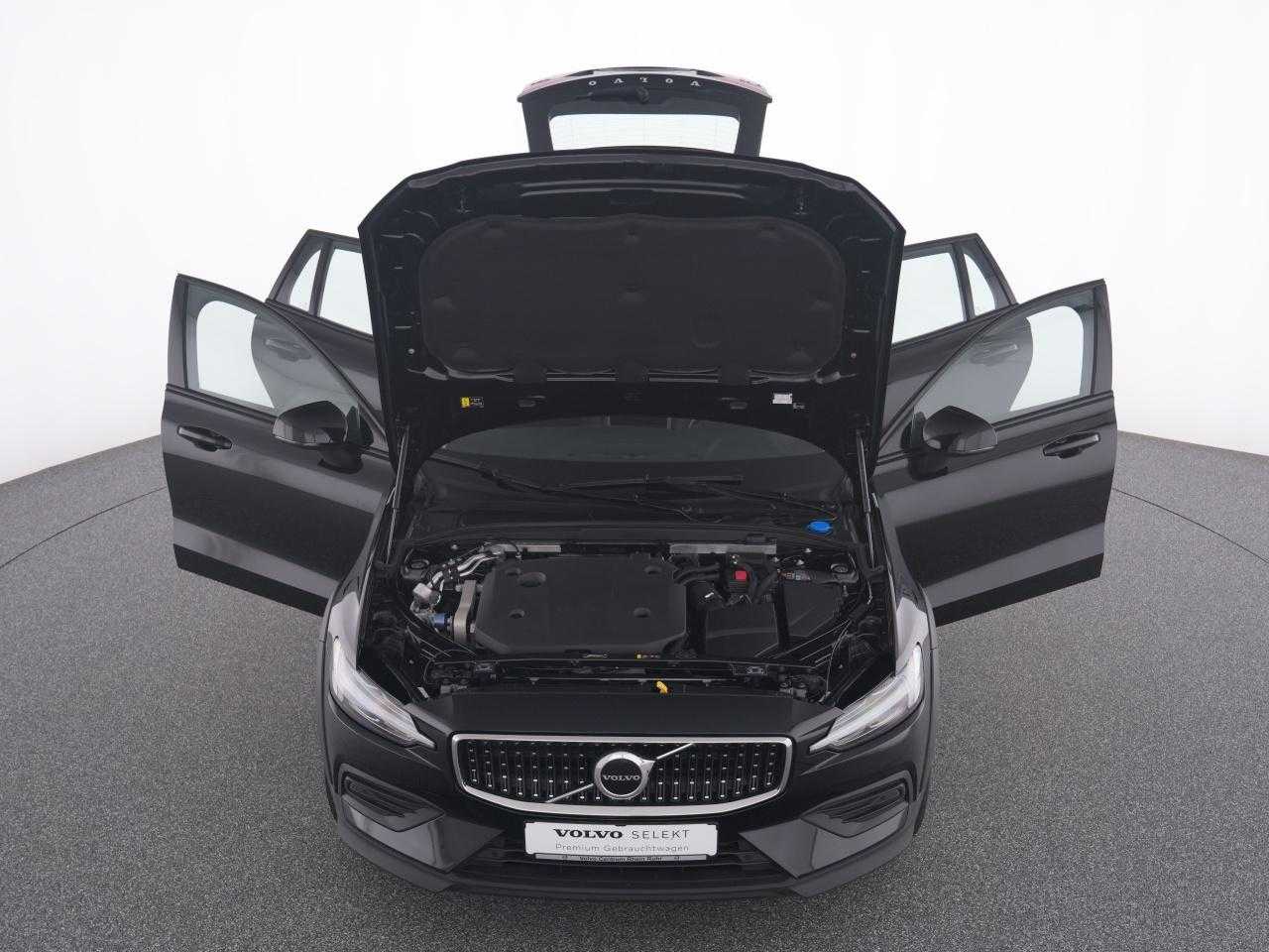 Volvo  CC