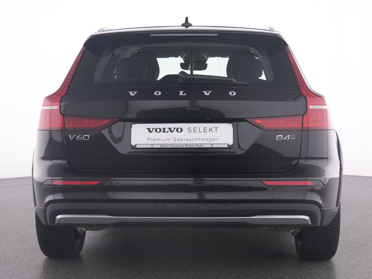 Volvo  CC