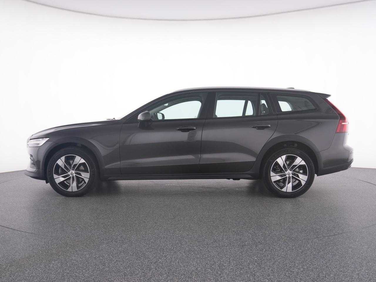 Volvo  CC