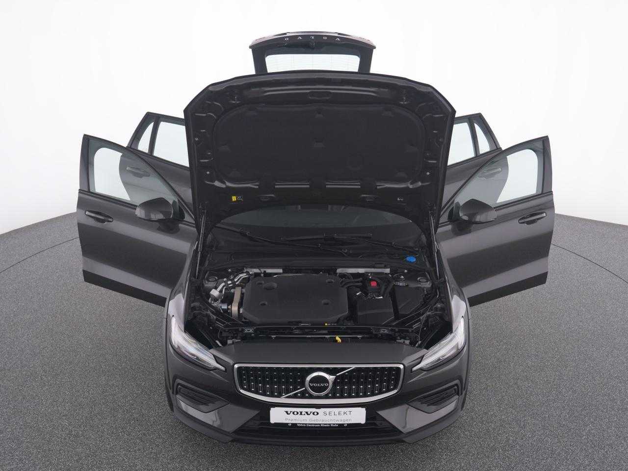 Volvo  CC