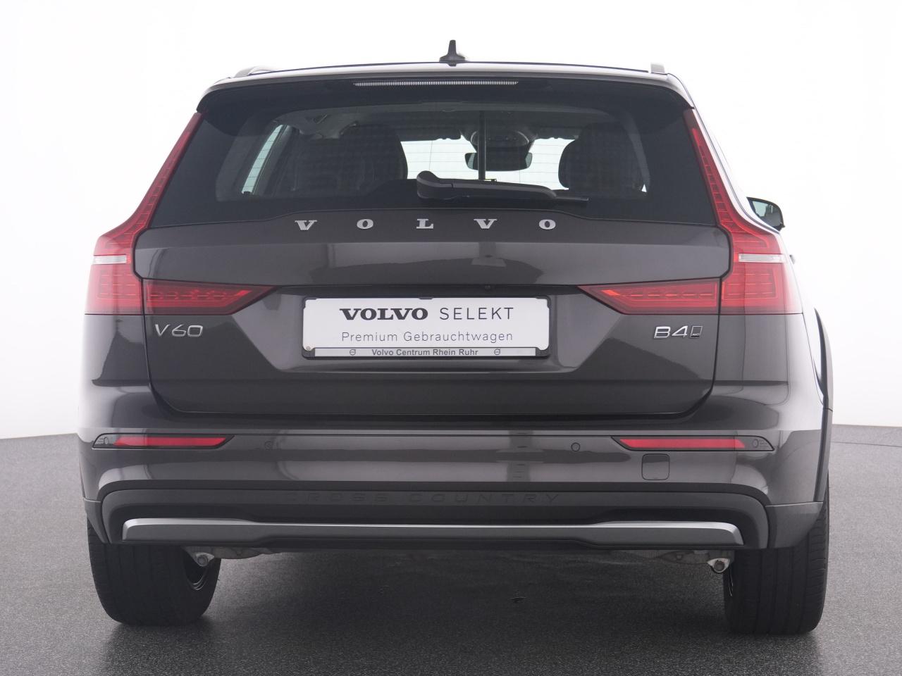 Volvo  CC