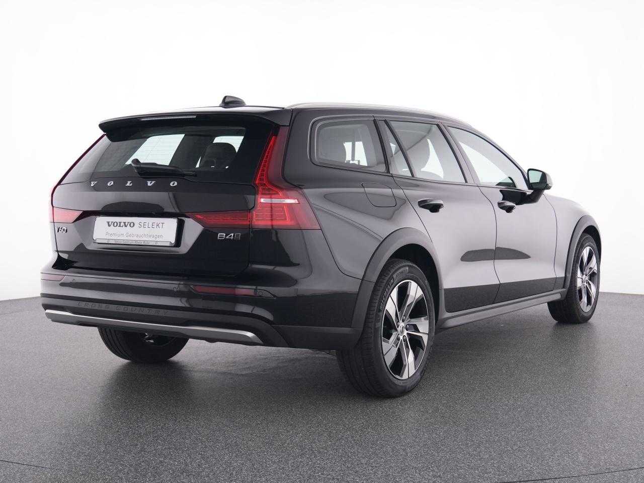 Volvo  CC