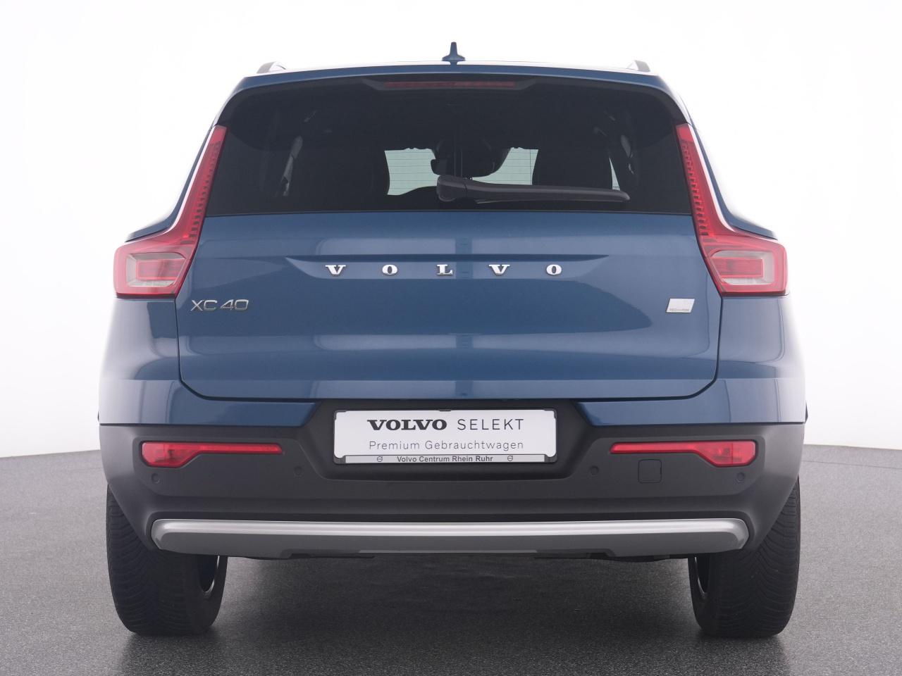 Volvo  XC 40