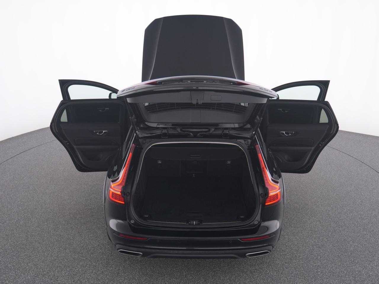 Volvo  CC