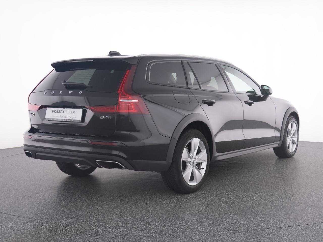 Volvo  CC