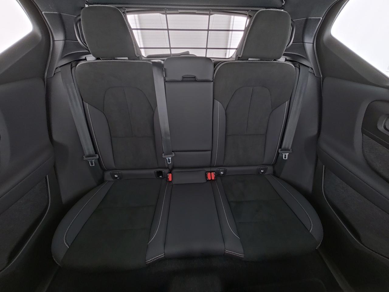 Volvo  XC 40