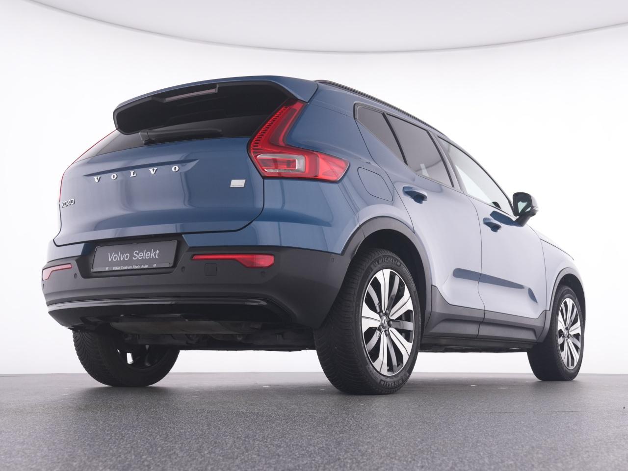 Volvo  XC 40