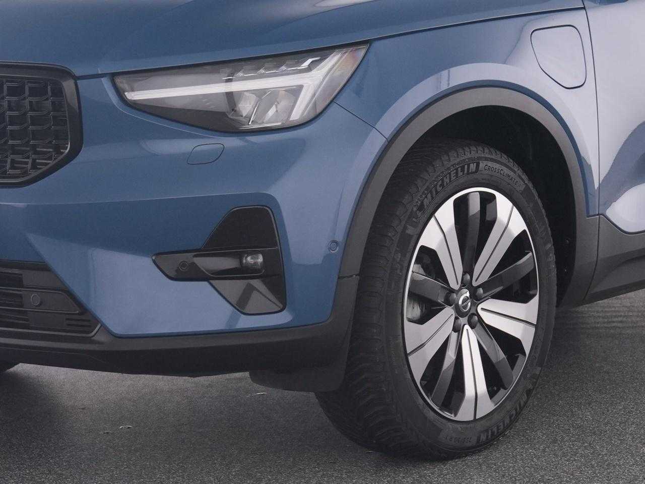 Volvo  XC 40