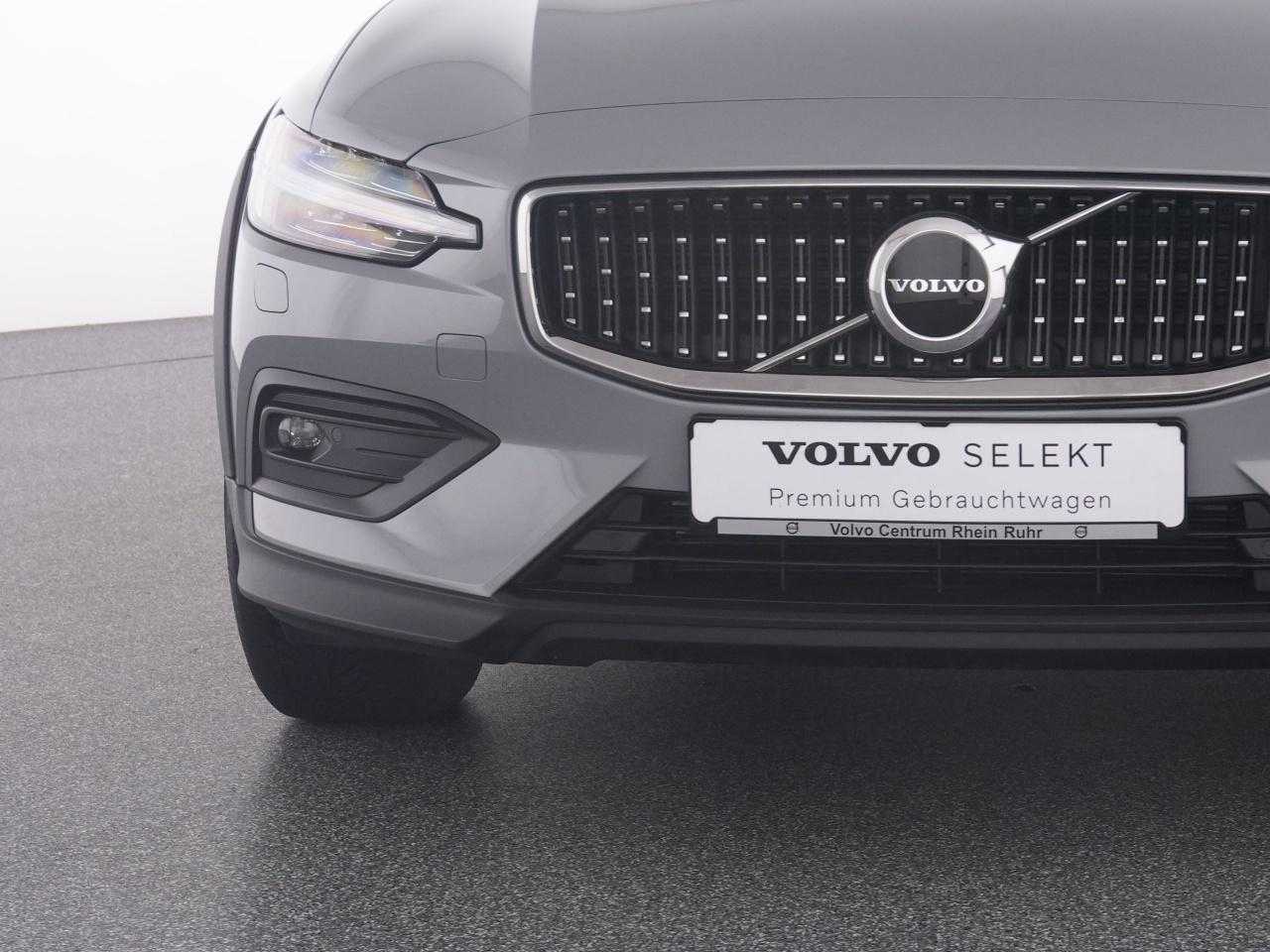Volvo  CC
