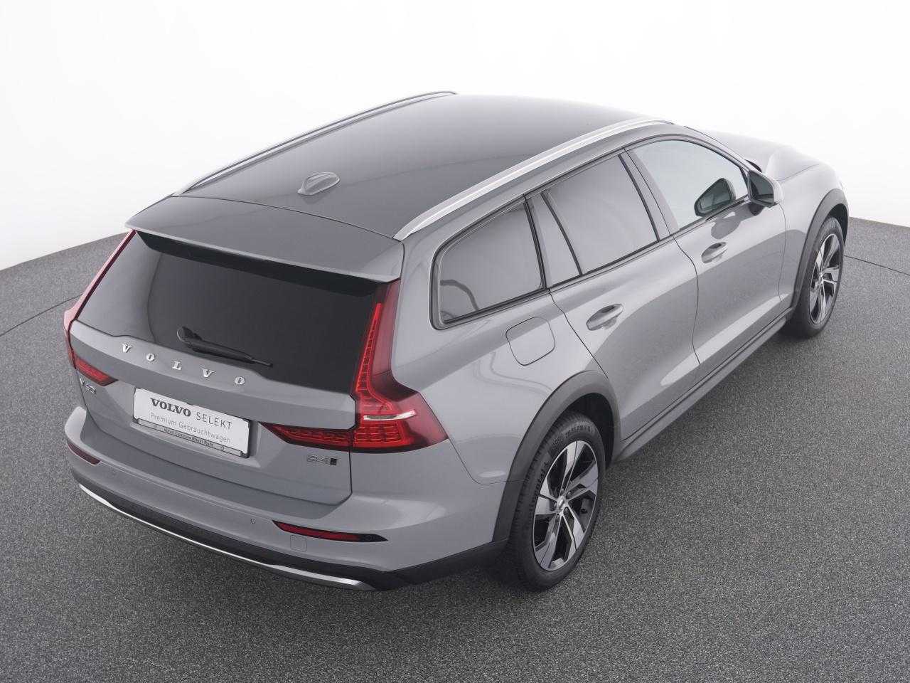 Volvo  CC