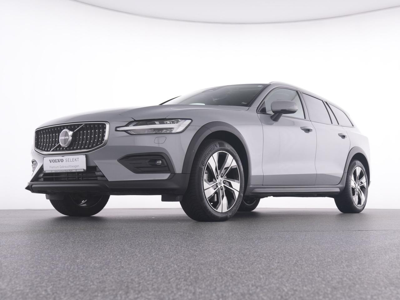 Volvo  CC