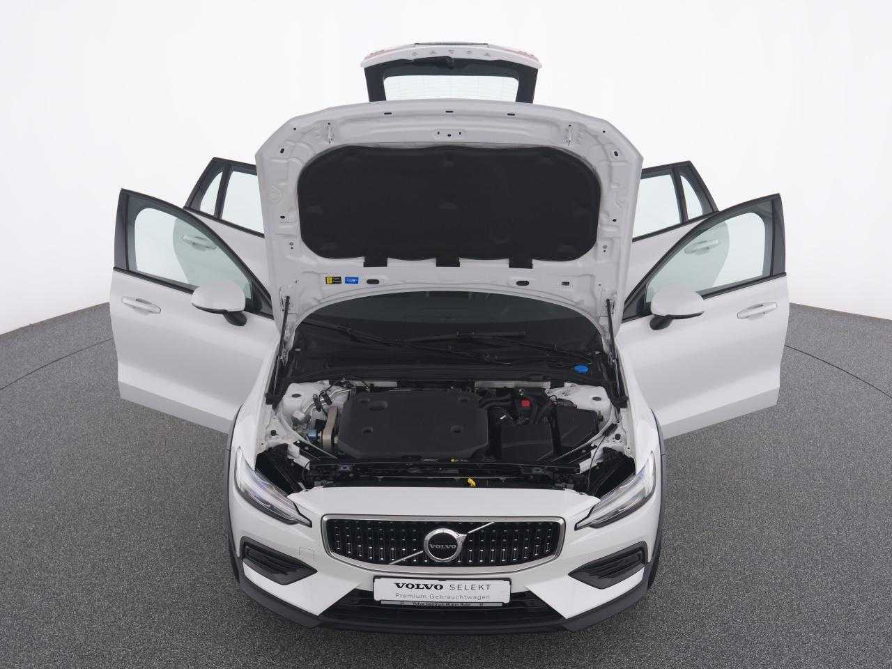 Volvo  CC