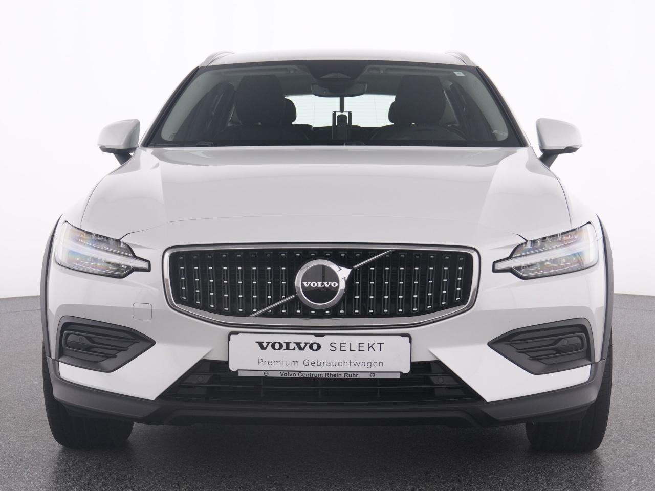 Volvo  CC