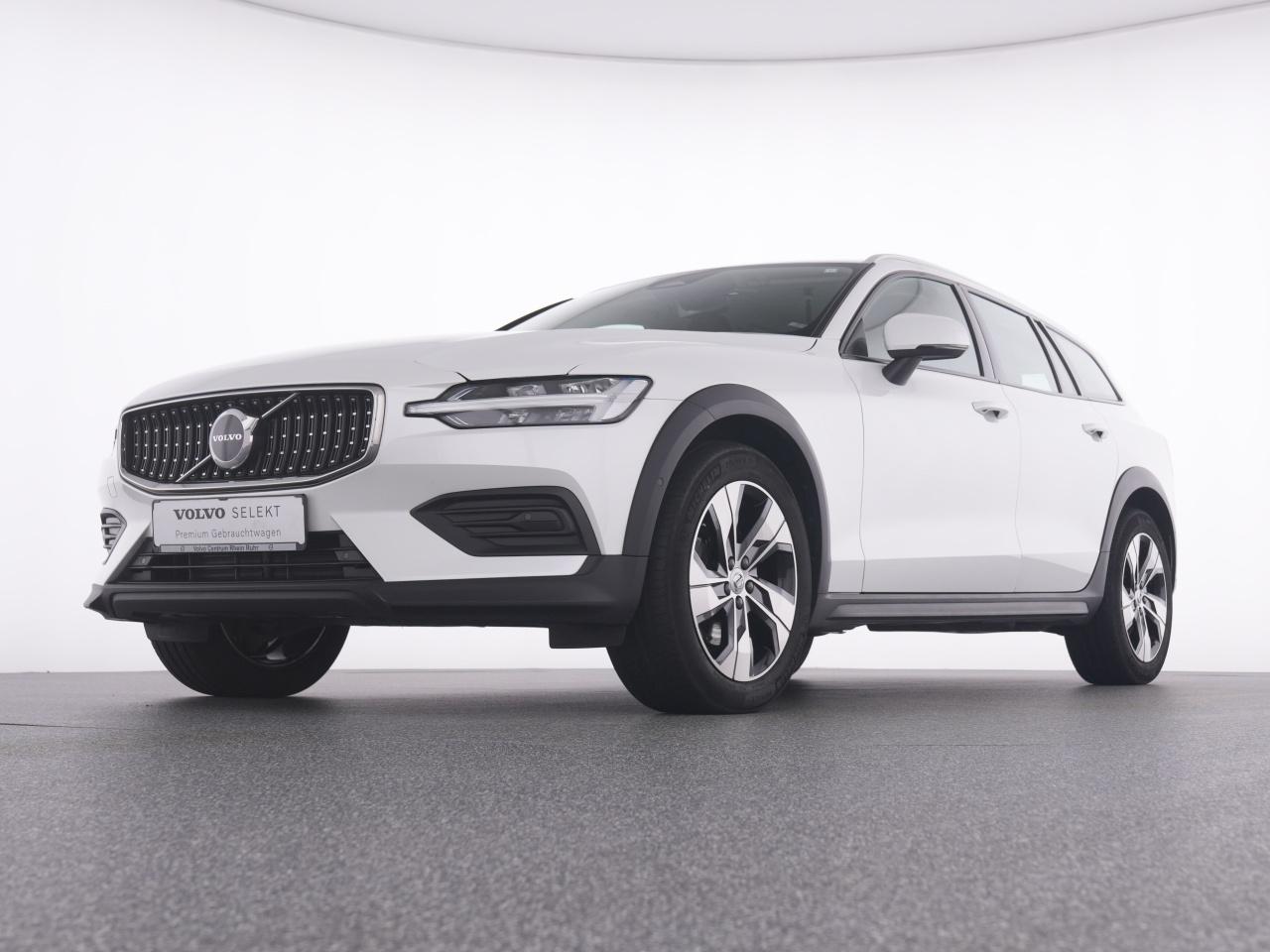 Volvo  CC