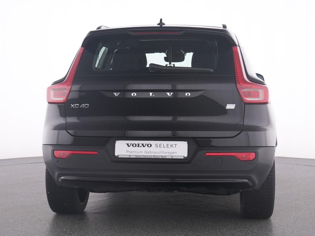 Volvo  XC 40