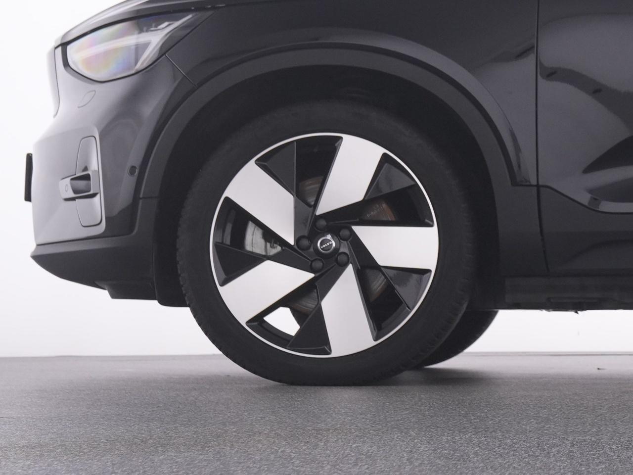 Volvo  XC 40
