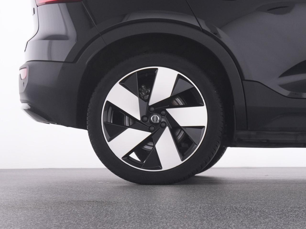 Volvo  XC 40