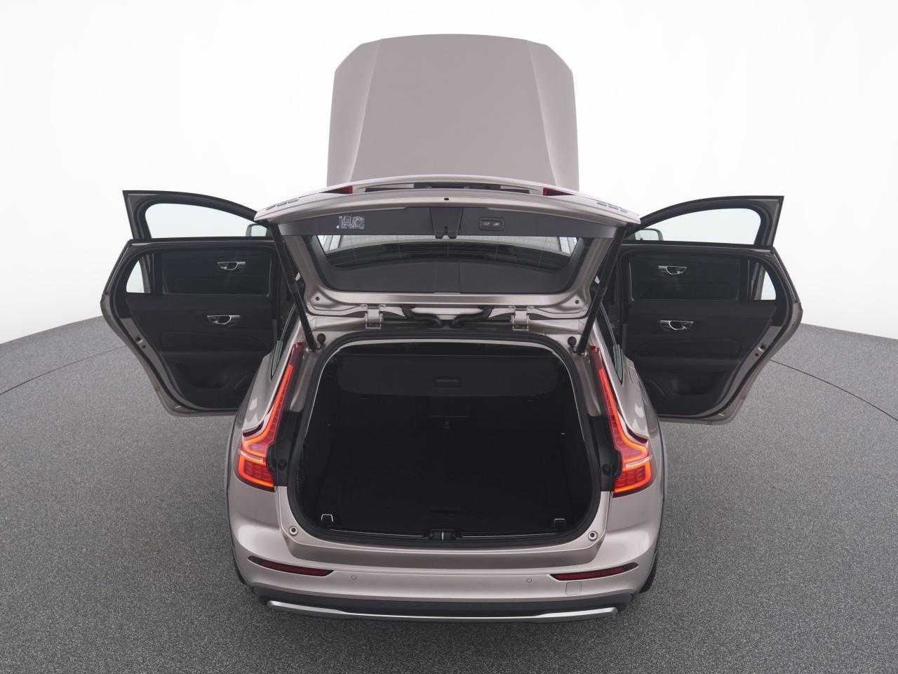 Volvo  CC