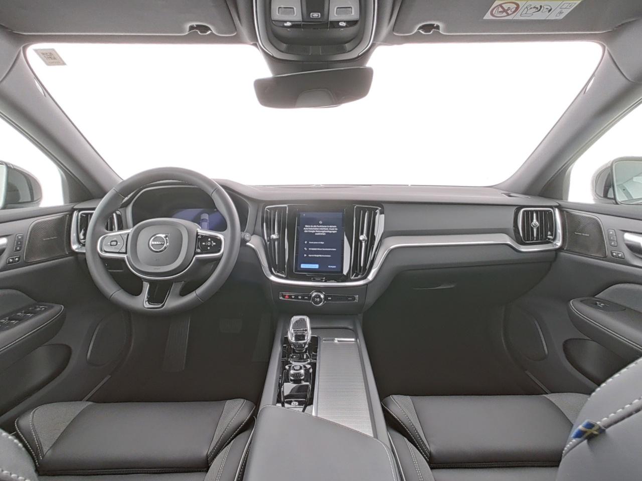 Volvo  CC