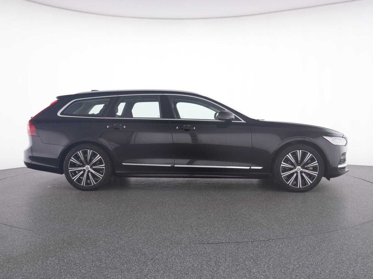 Volvo  V90