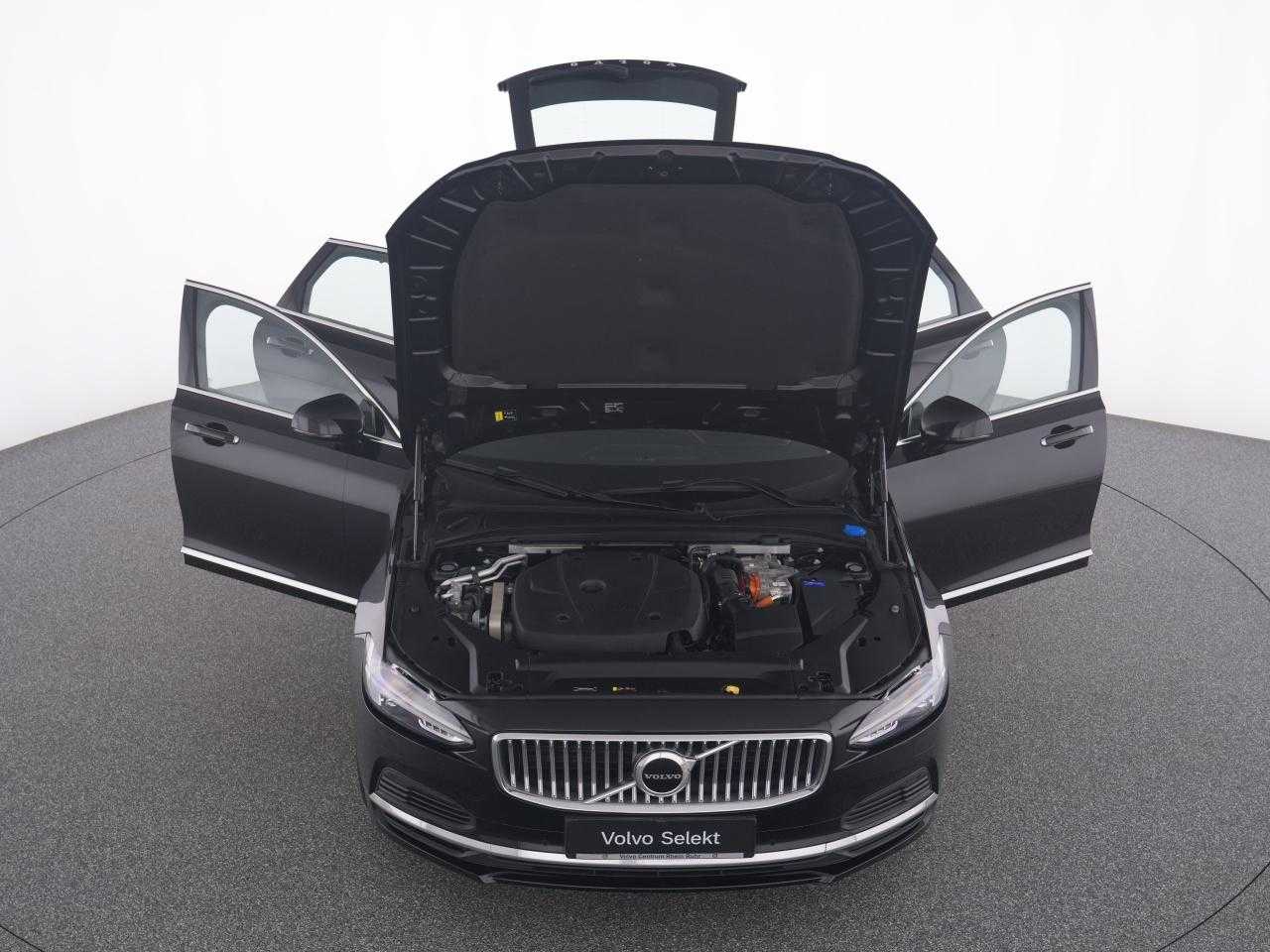 Volvo  V90