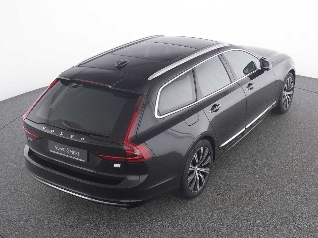 Volvo  V90