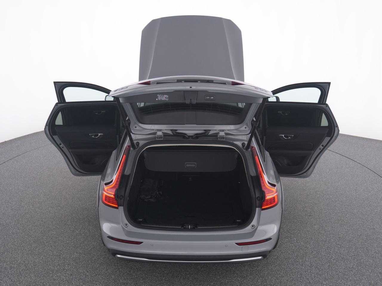 Volvo  CC
