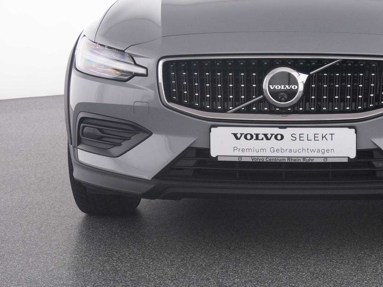 Volvo  CC