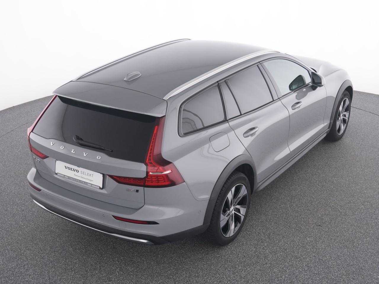 Volvo  CC
