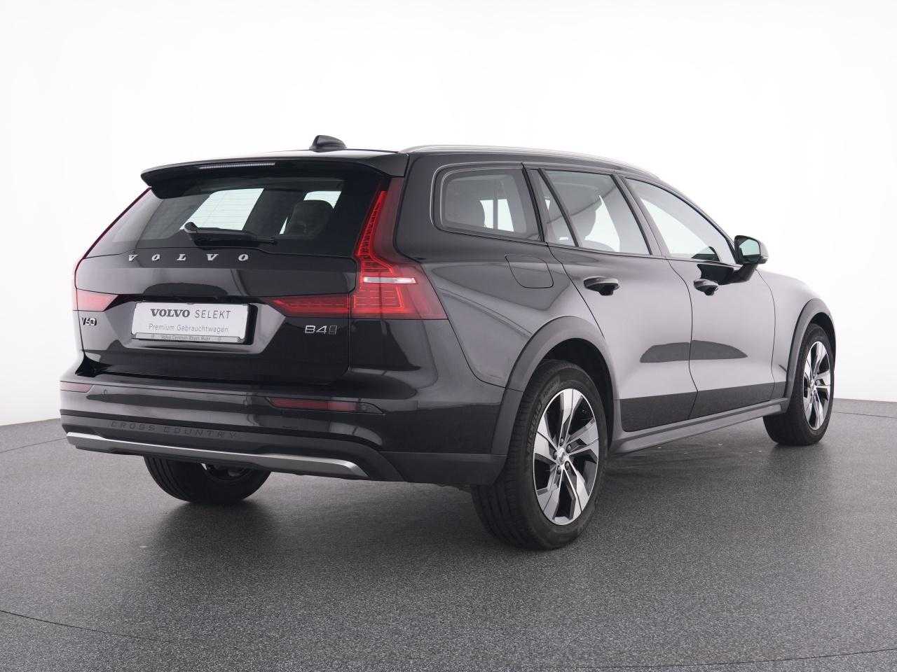 Volvo  CC