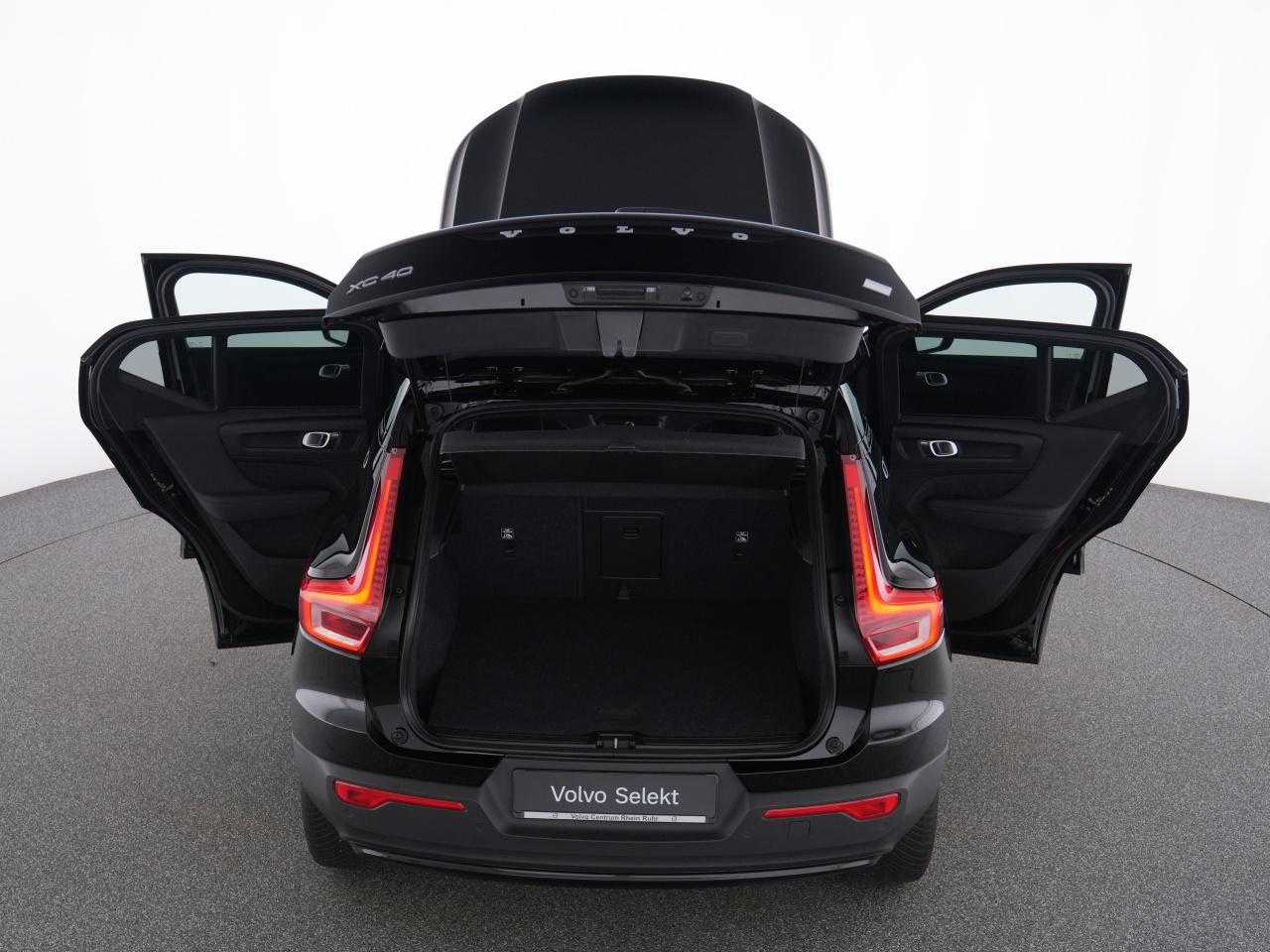 Volvo  XC 40