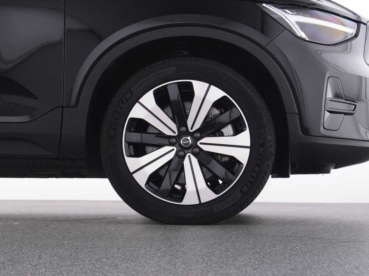 Volvo  XC 40