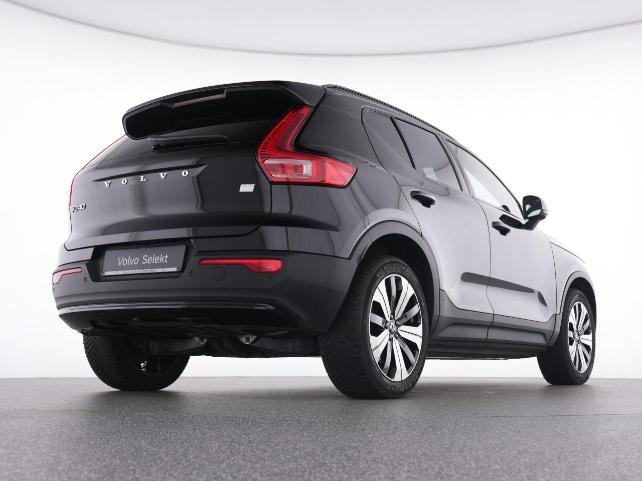 Volvo  XC 40