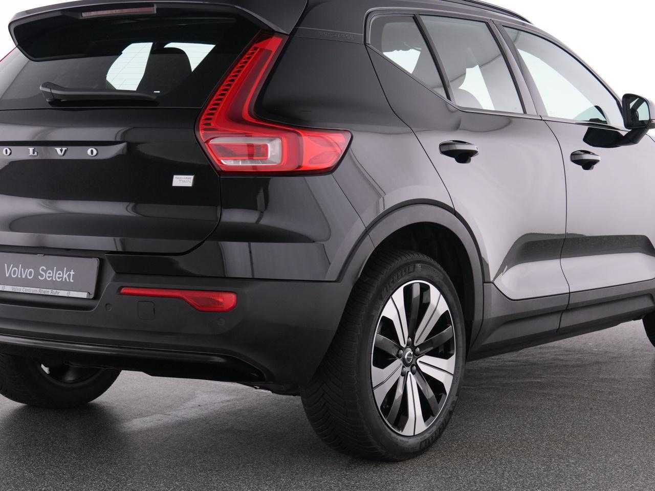 Volvo  XC 40