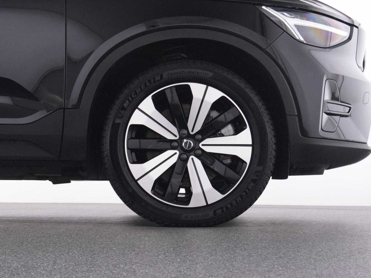 Volvo  XC 40