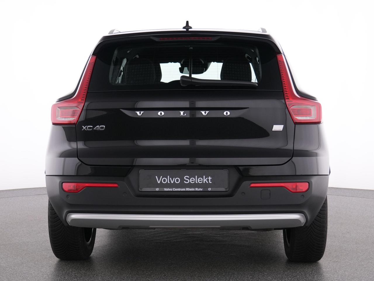 Volvo  XC 40