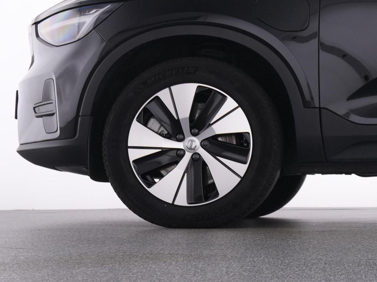 Volvo  XC 40