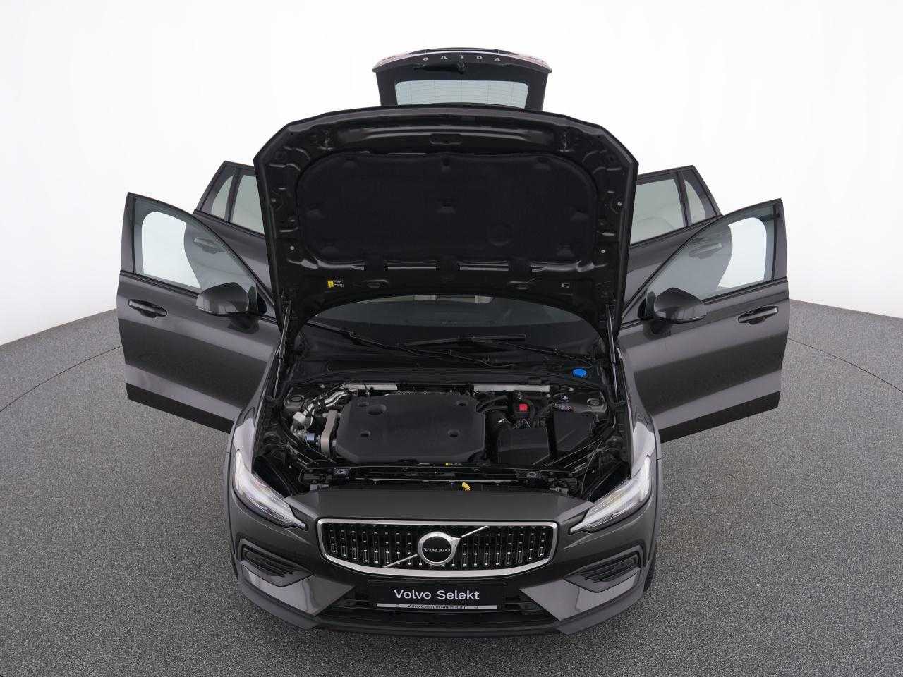 Volvo  CC