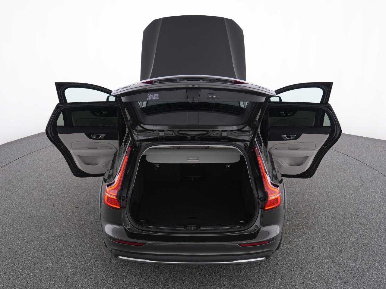 Volvo  CC