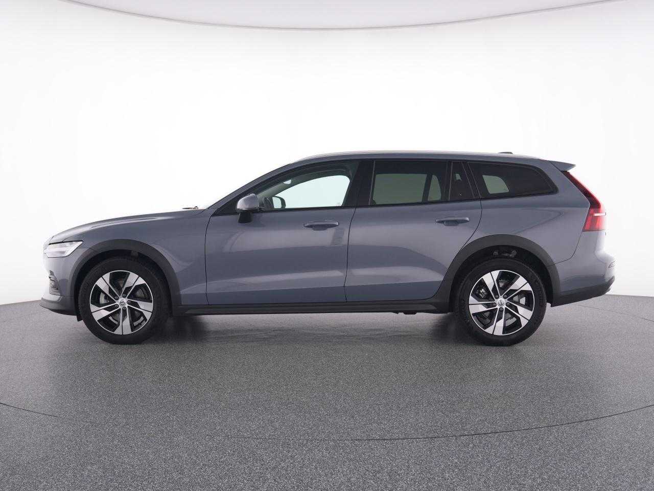 Volvo  CC