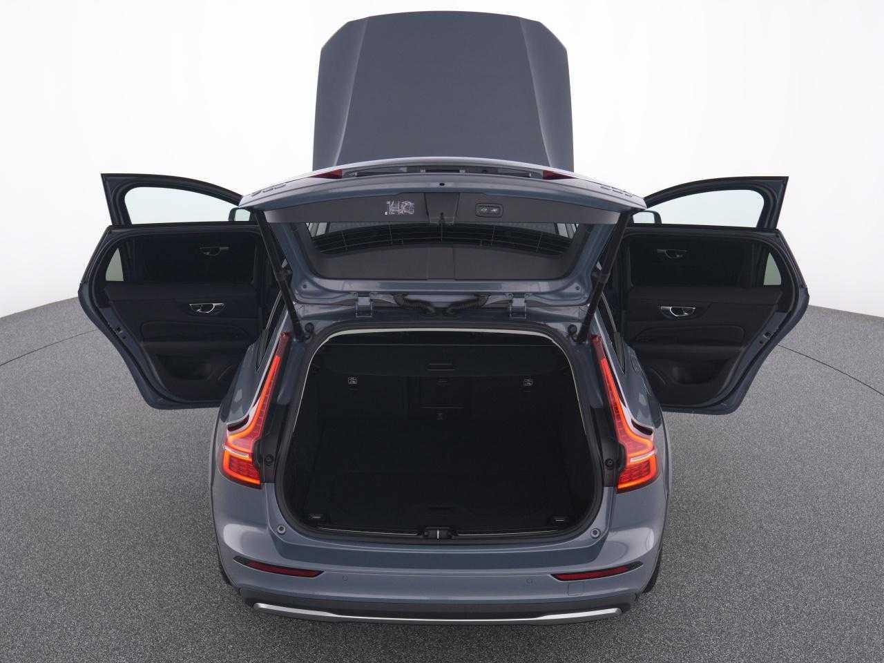 Volvo  CC
