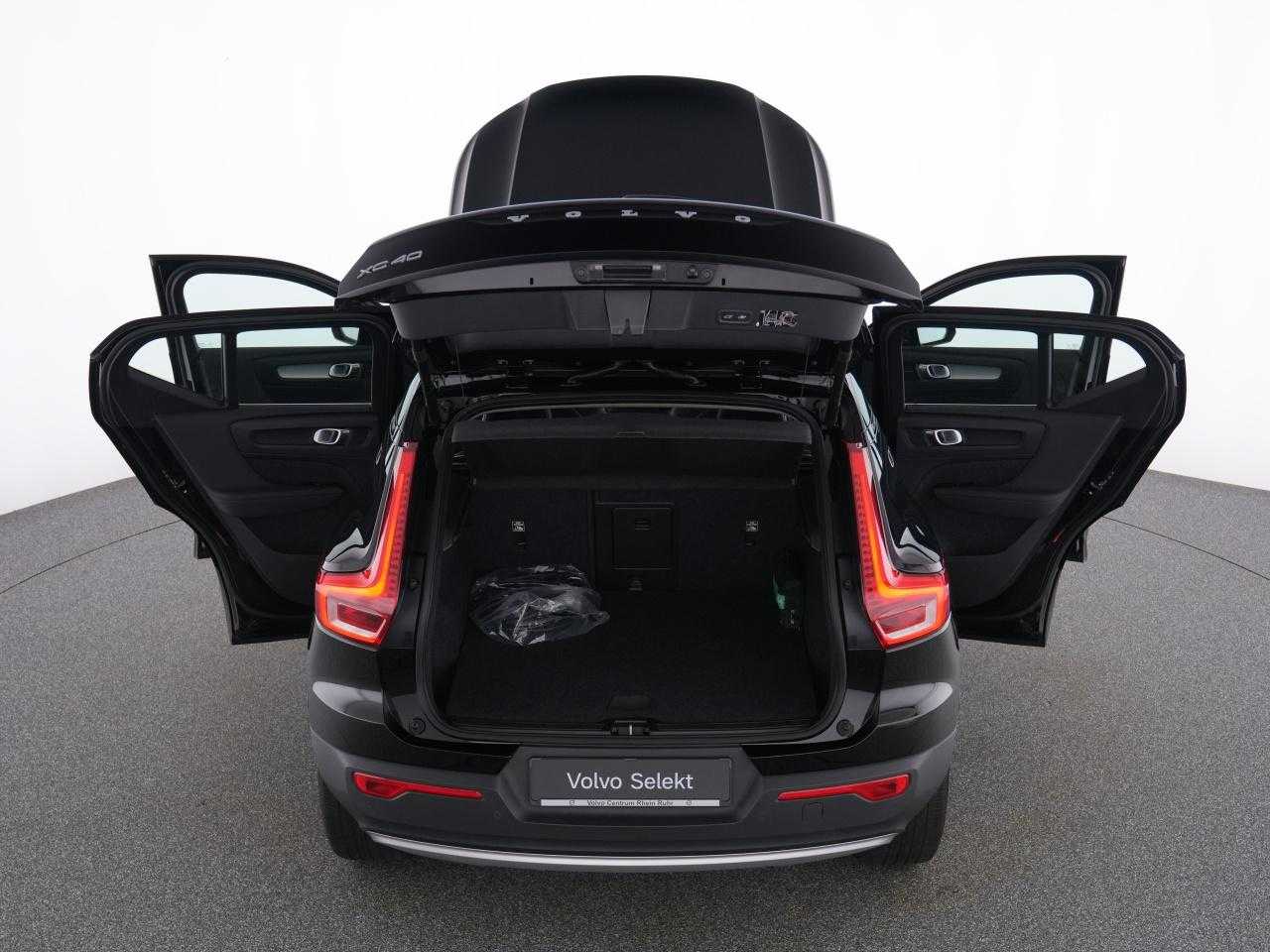 Volvo  XC 40