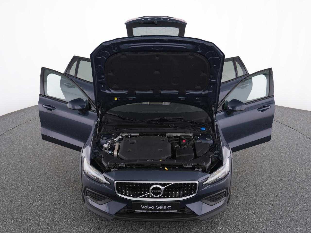 Volvo  CC