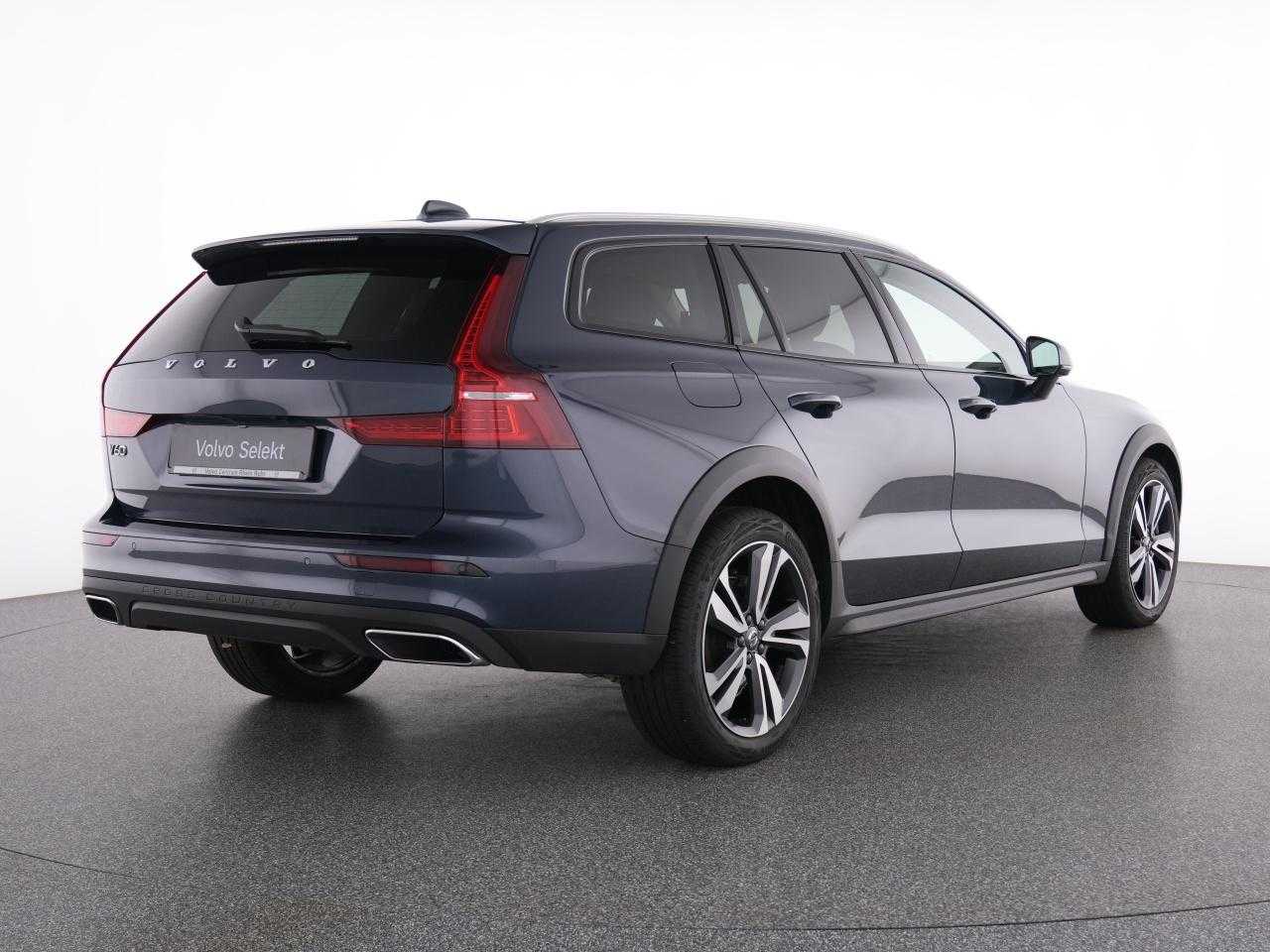 Volvo  CC